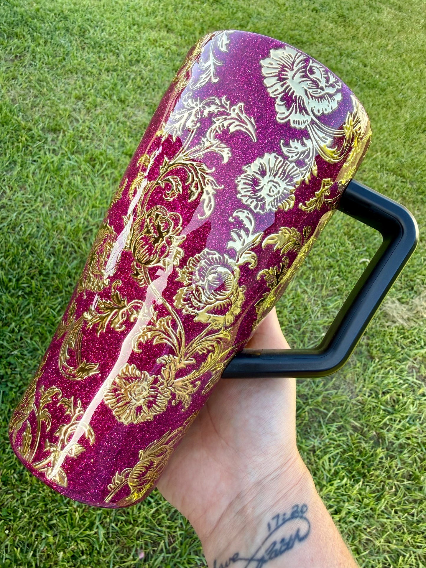 Metallic Gold Brocade Glitter Tumbler (you choose glitter base color!)