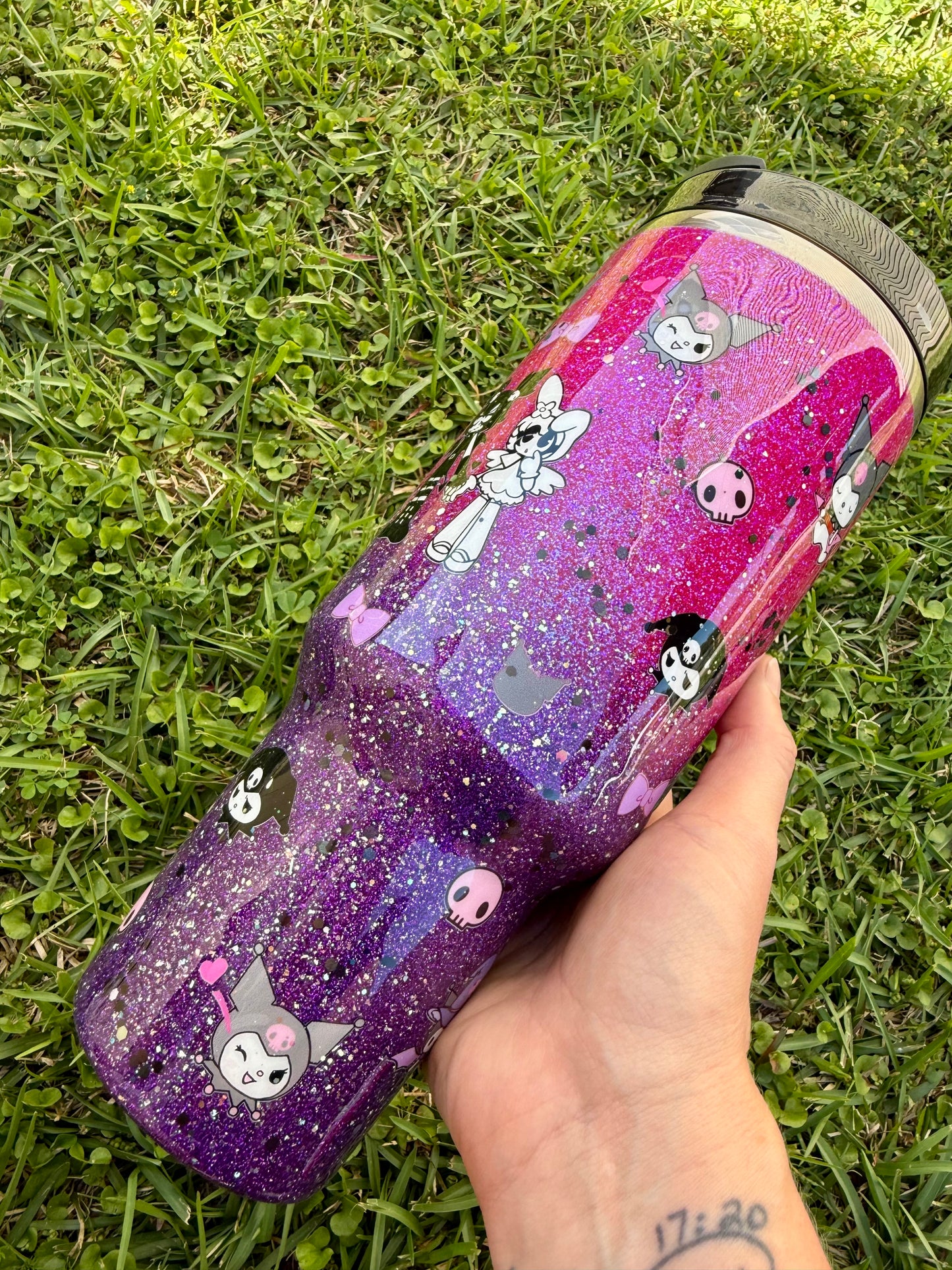 Kuromi Glitter Tumbler