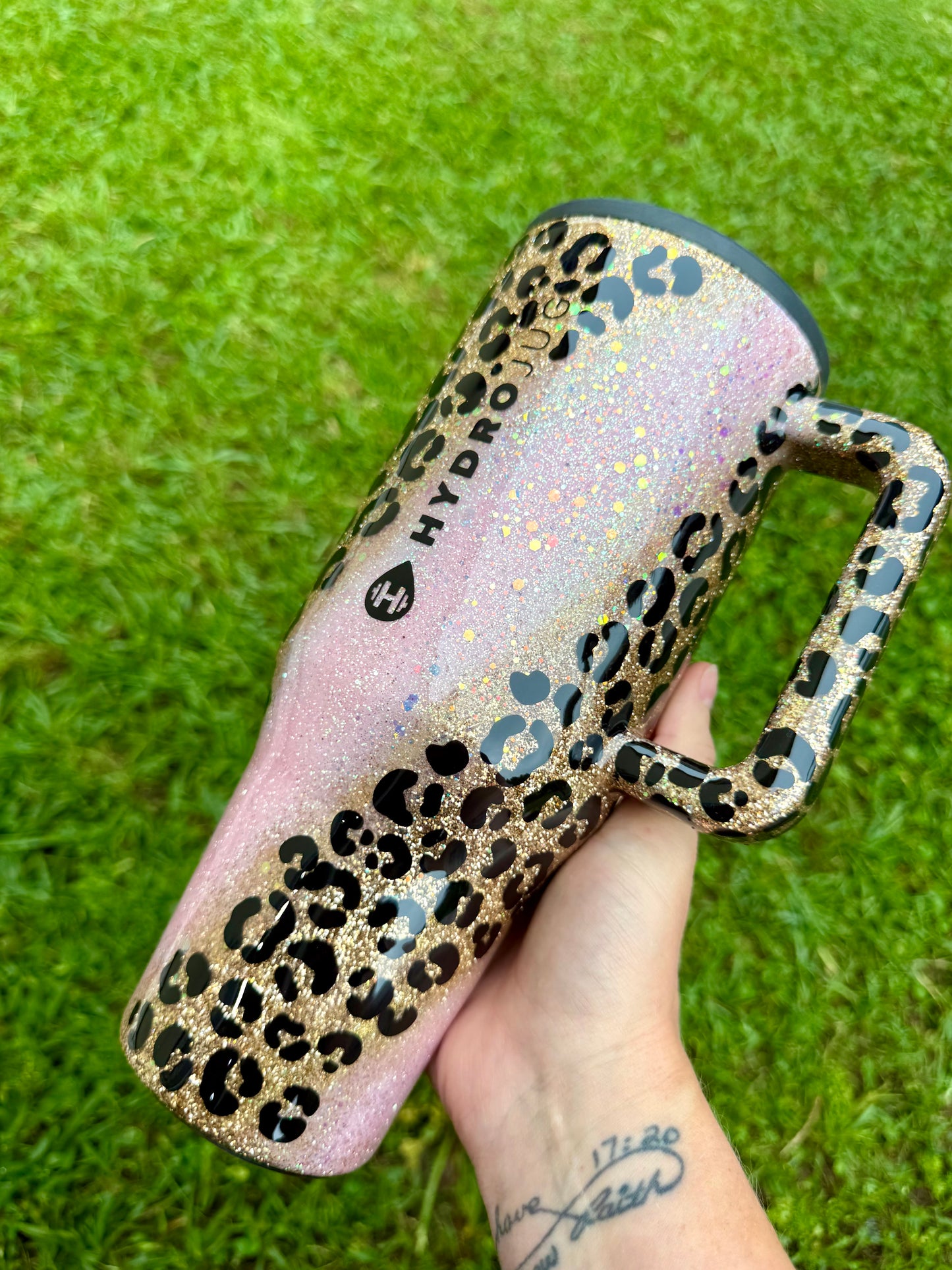 Pink and Gold Leopard Swirl Glitter Tumbler