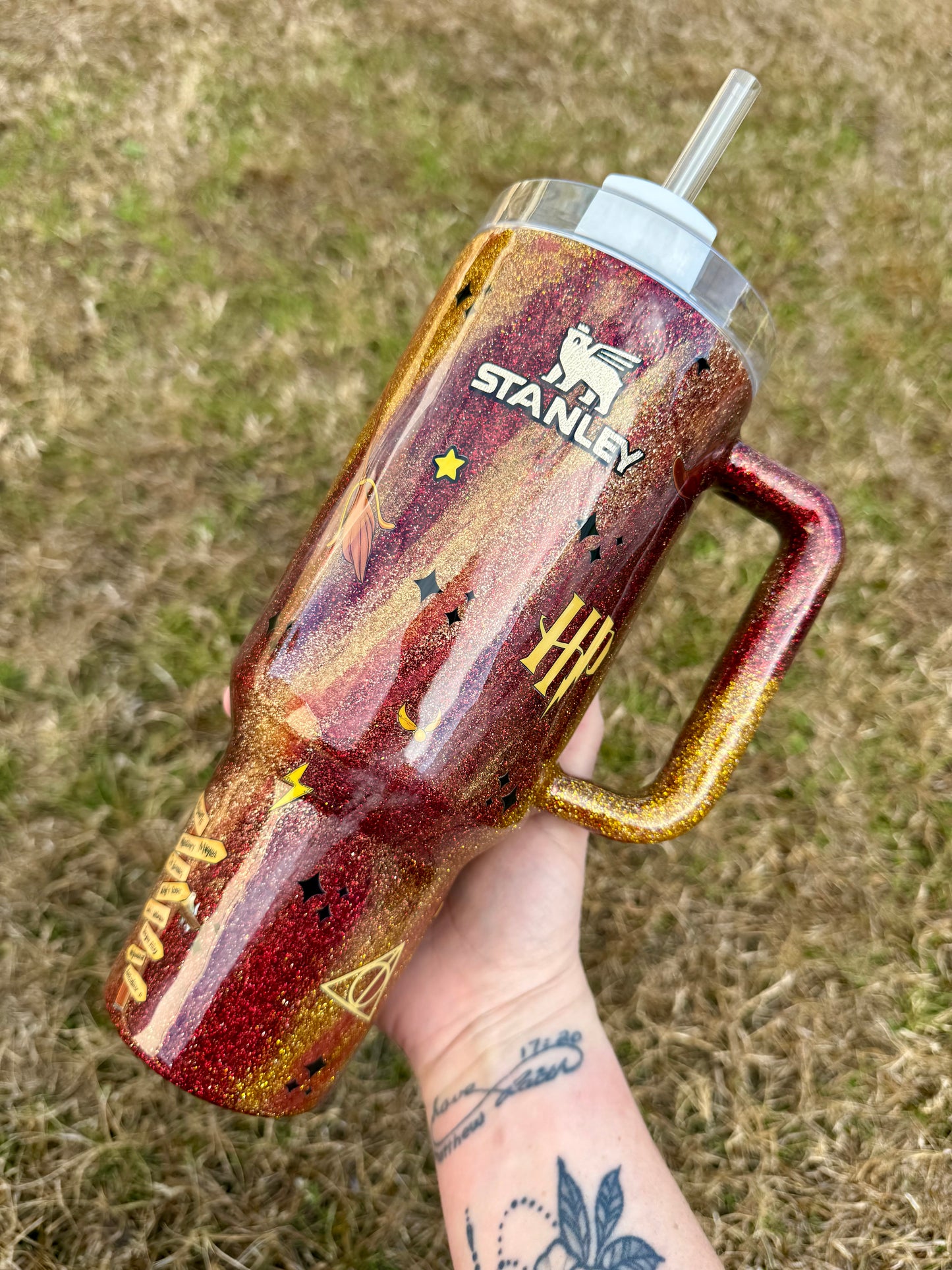 Harry HK PREORDER✨ 40oz Tumbler