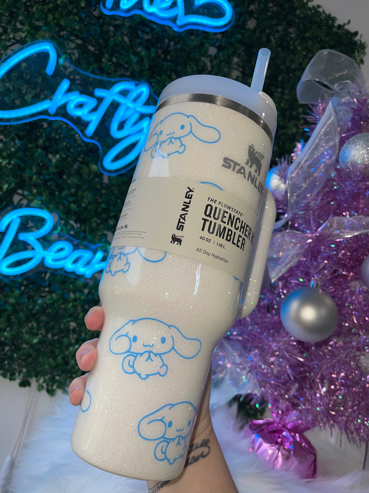Cute Cinnamon Roll Custom Glitter Tumbler