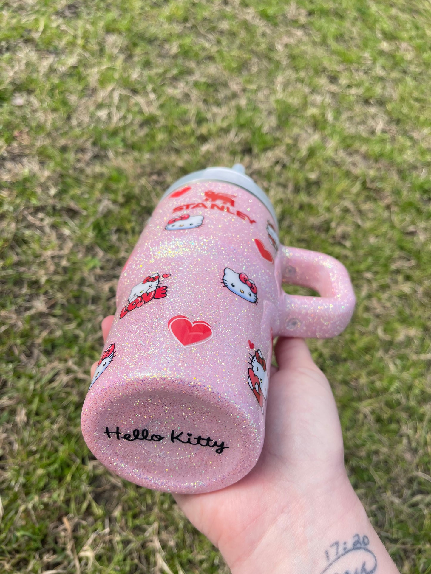 HK Valentine Glitter Tumbler *VERY LIMITED*