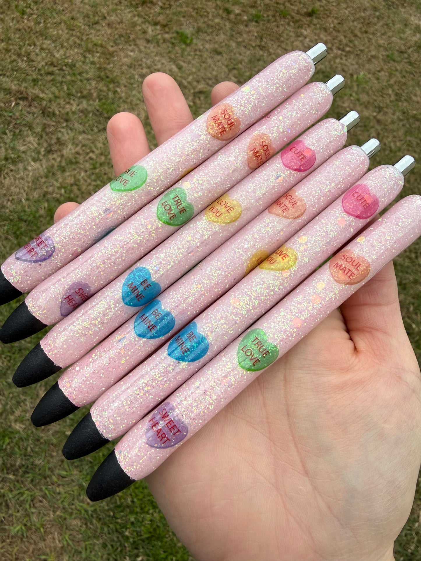 Conversation Heart Epoxy Glitter Pen!