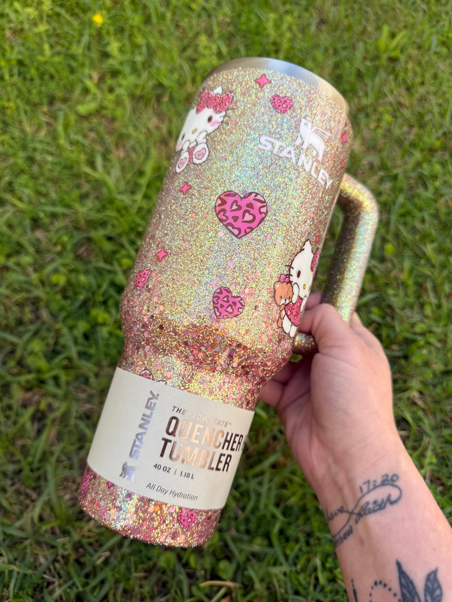 Gold Cheetah HK Glitter Tumbler