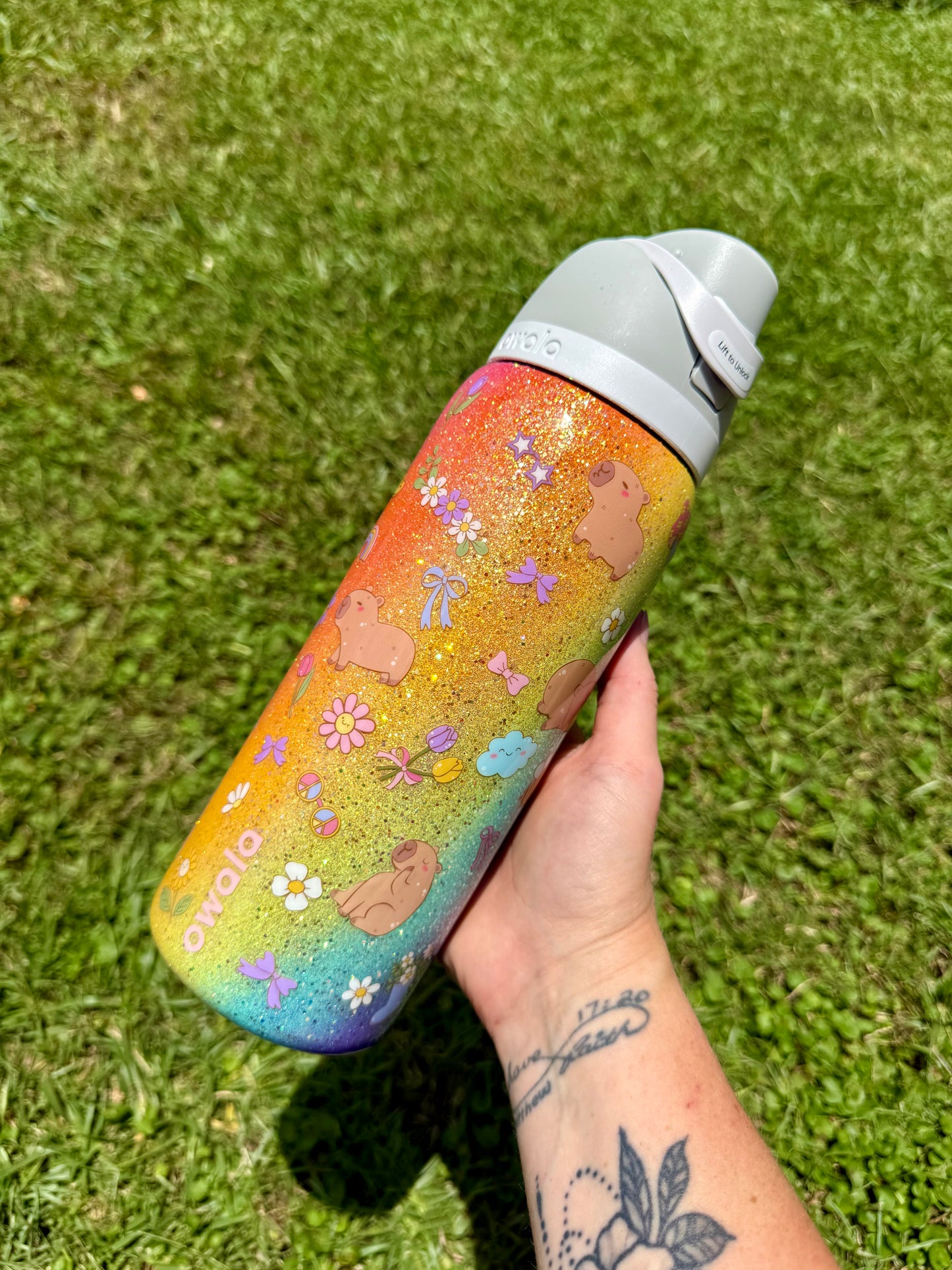 32oz Owala Rainbow Capybaras Ready to Ship