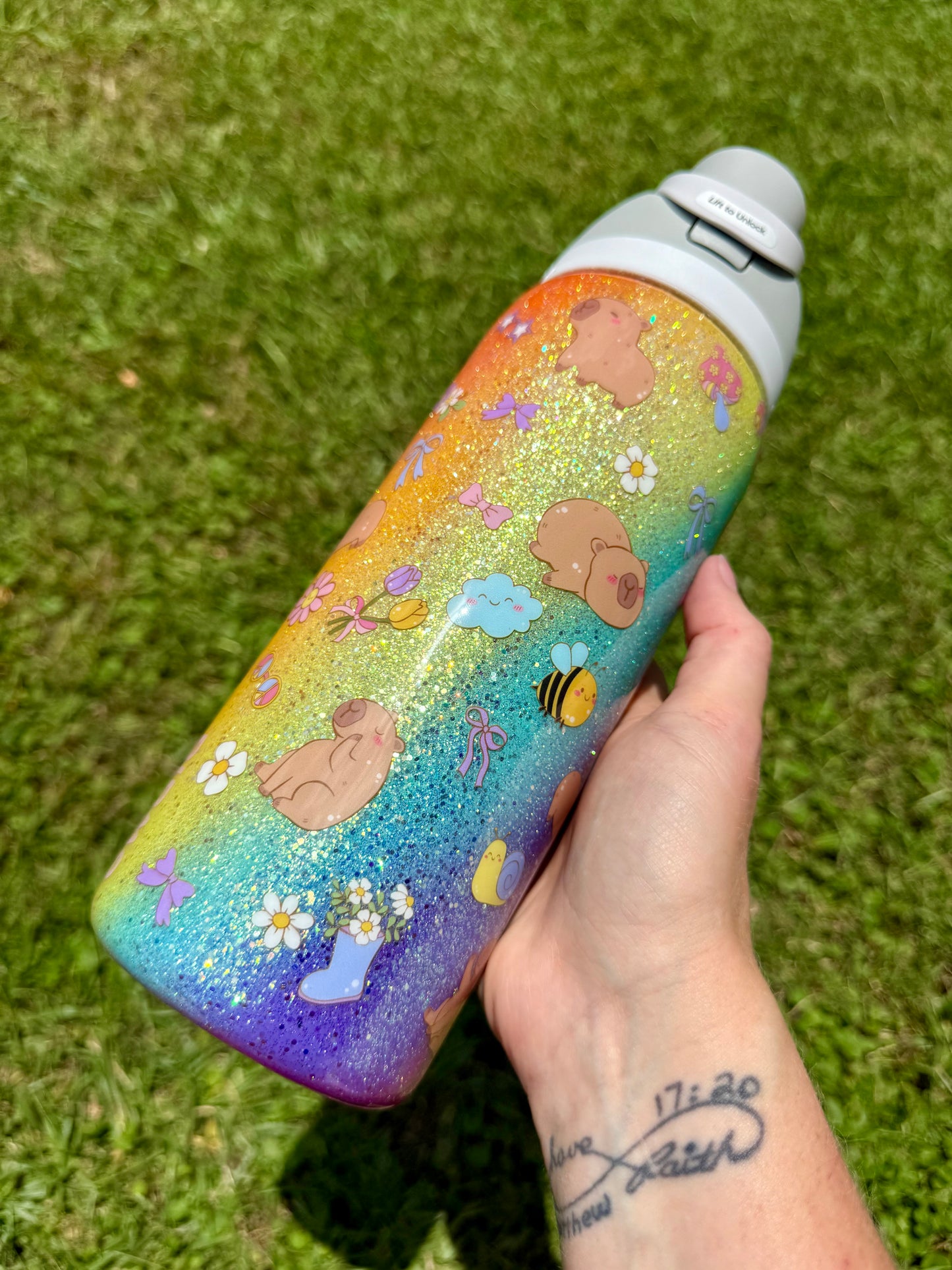 32oz Owala Rainbow Capybaras Ready to Ship