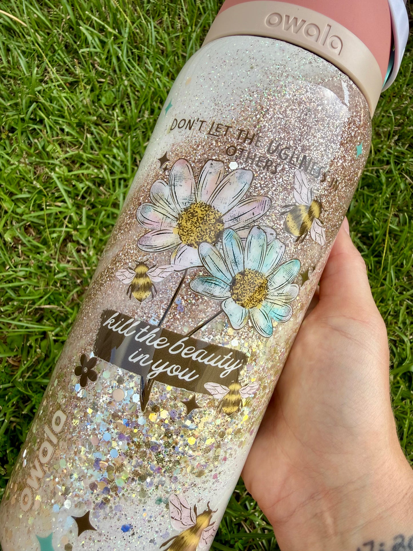 32oz Owala Golden Kindness Swirl Ready to Ship