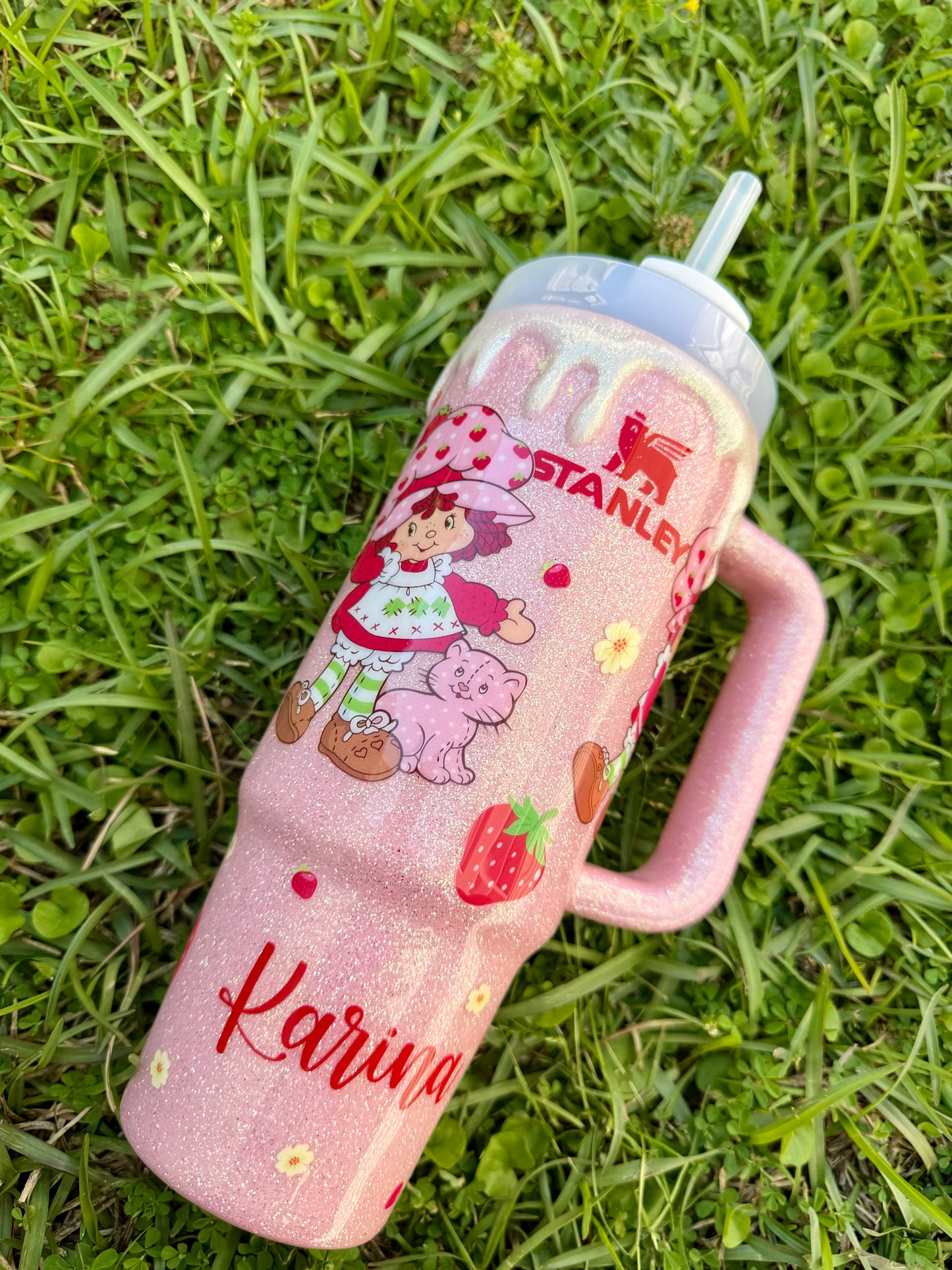 🍓 Shortcake Glitter Tumbler