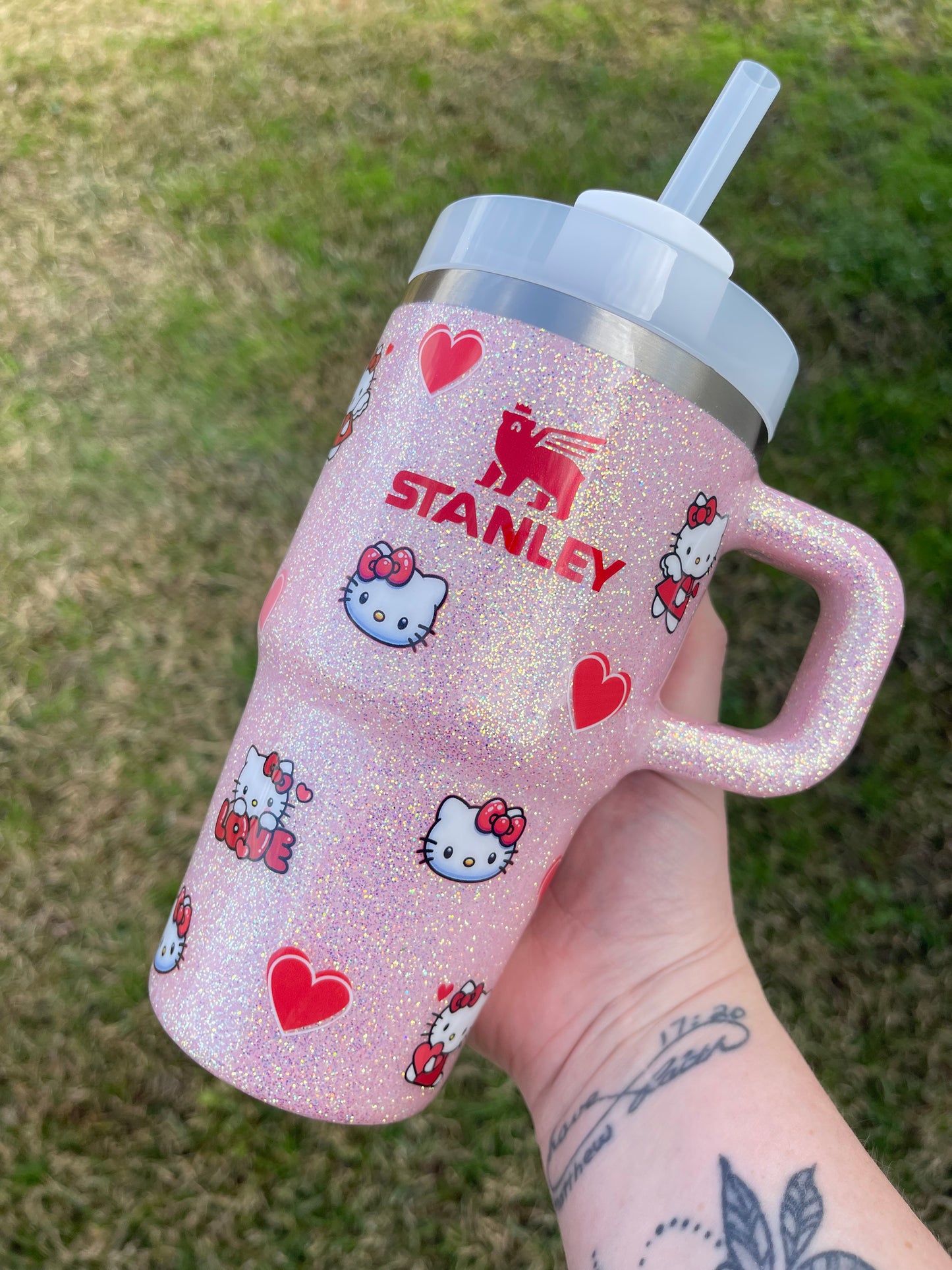 HK Valentine Glitter Tumbler *VERY LIMITED*