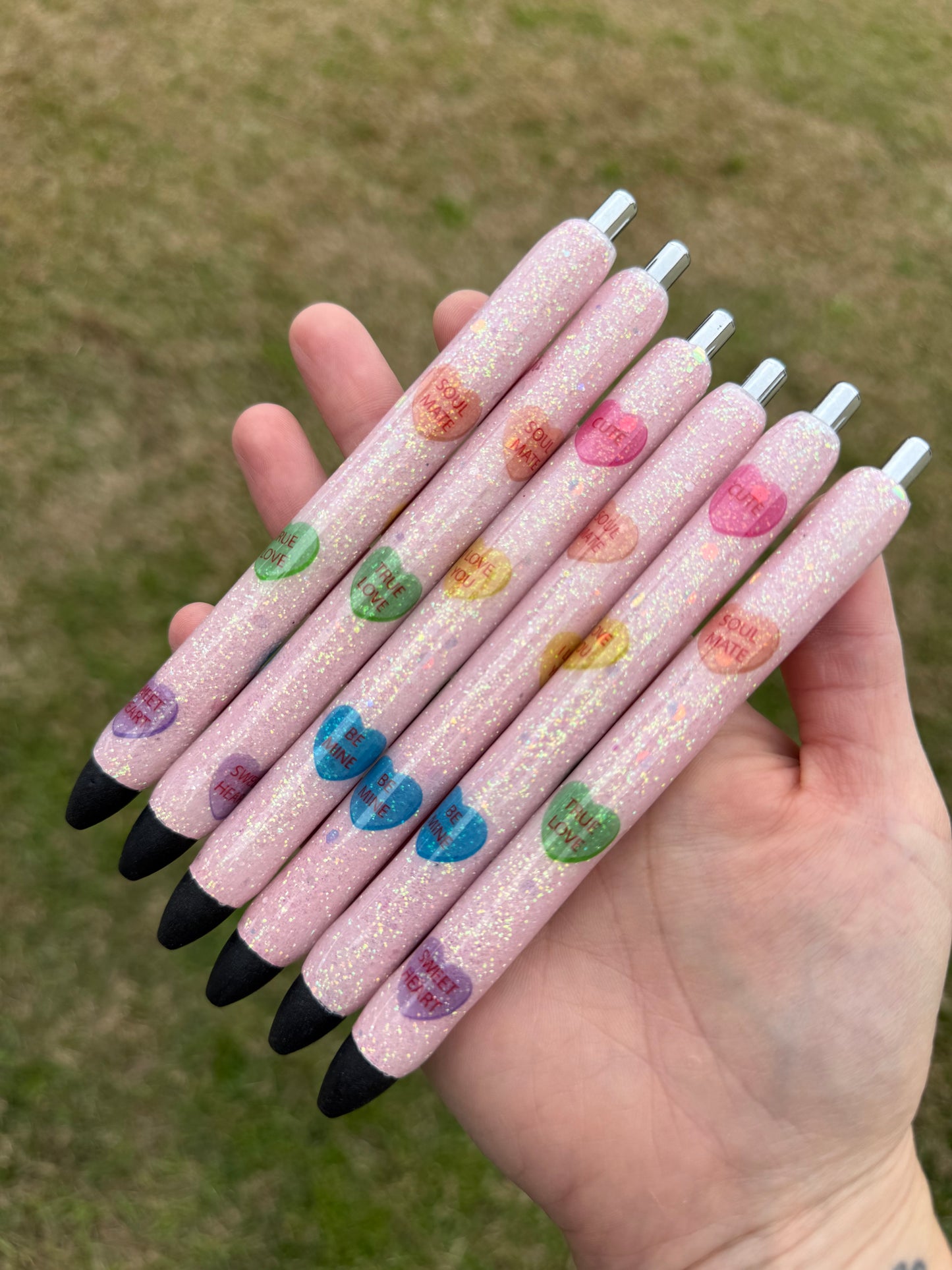 Conversation Heart Epoxy Glitter Pen!