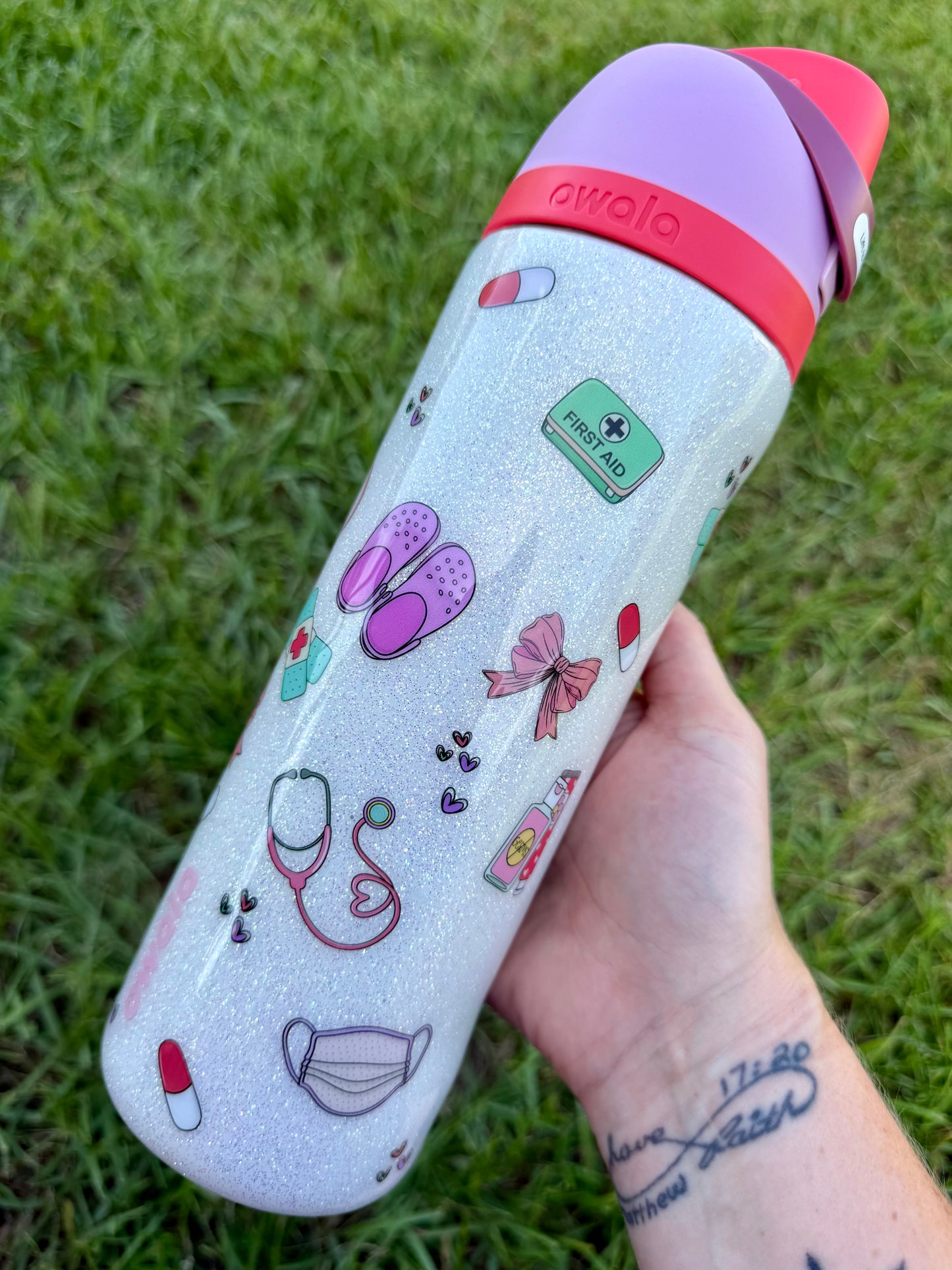 24oz Owala Nurse Ready to Ship