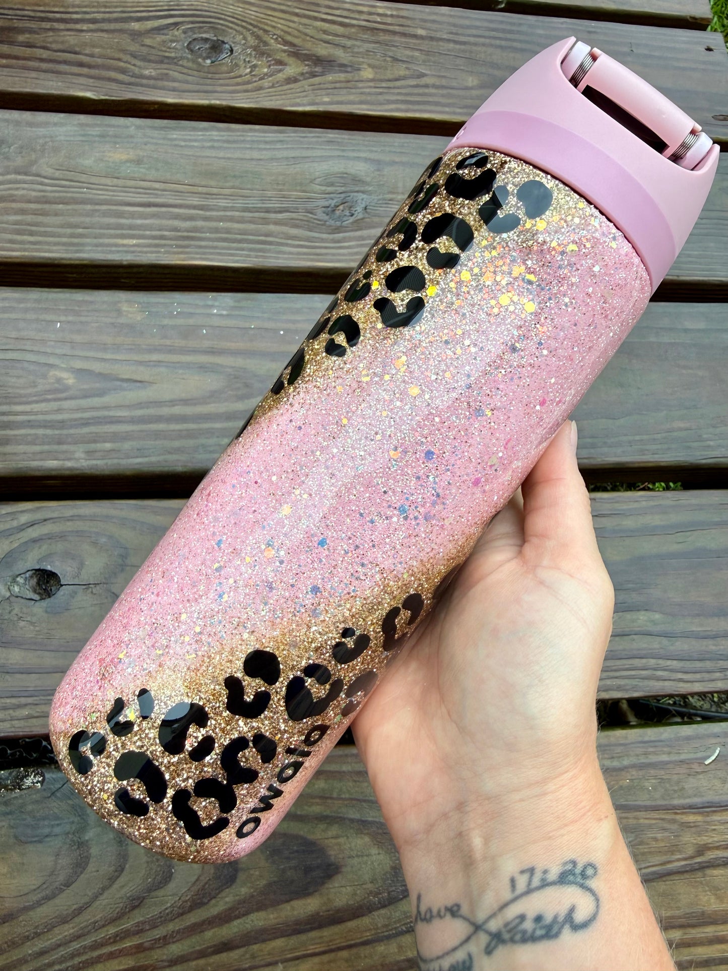 24oz Owala Gold and Pink Leopard Swirl
