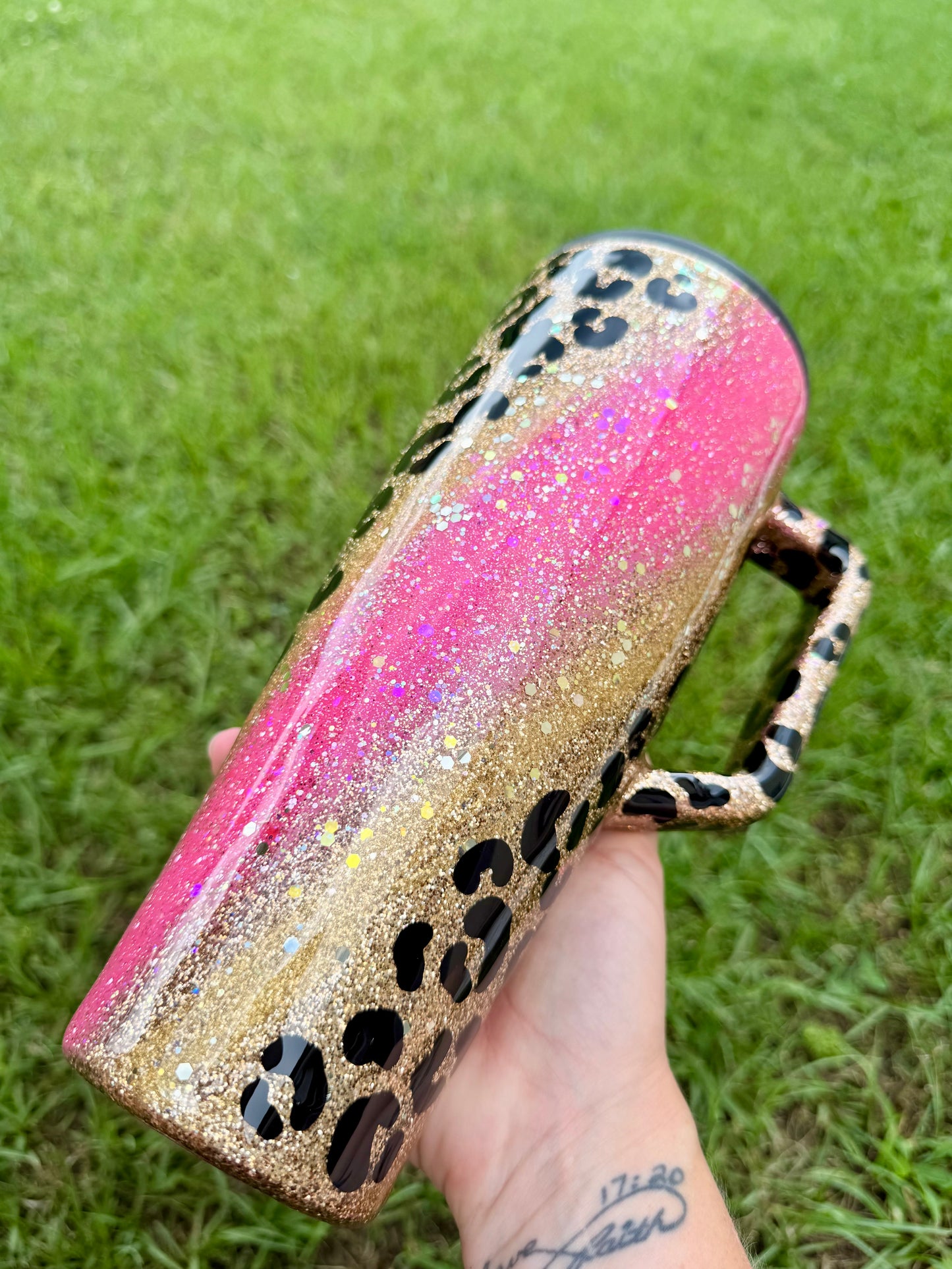 Hot Pink/Leopard Swirl Glitter Tumbler