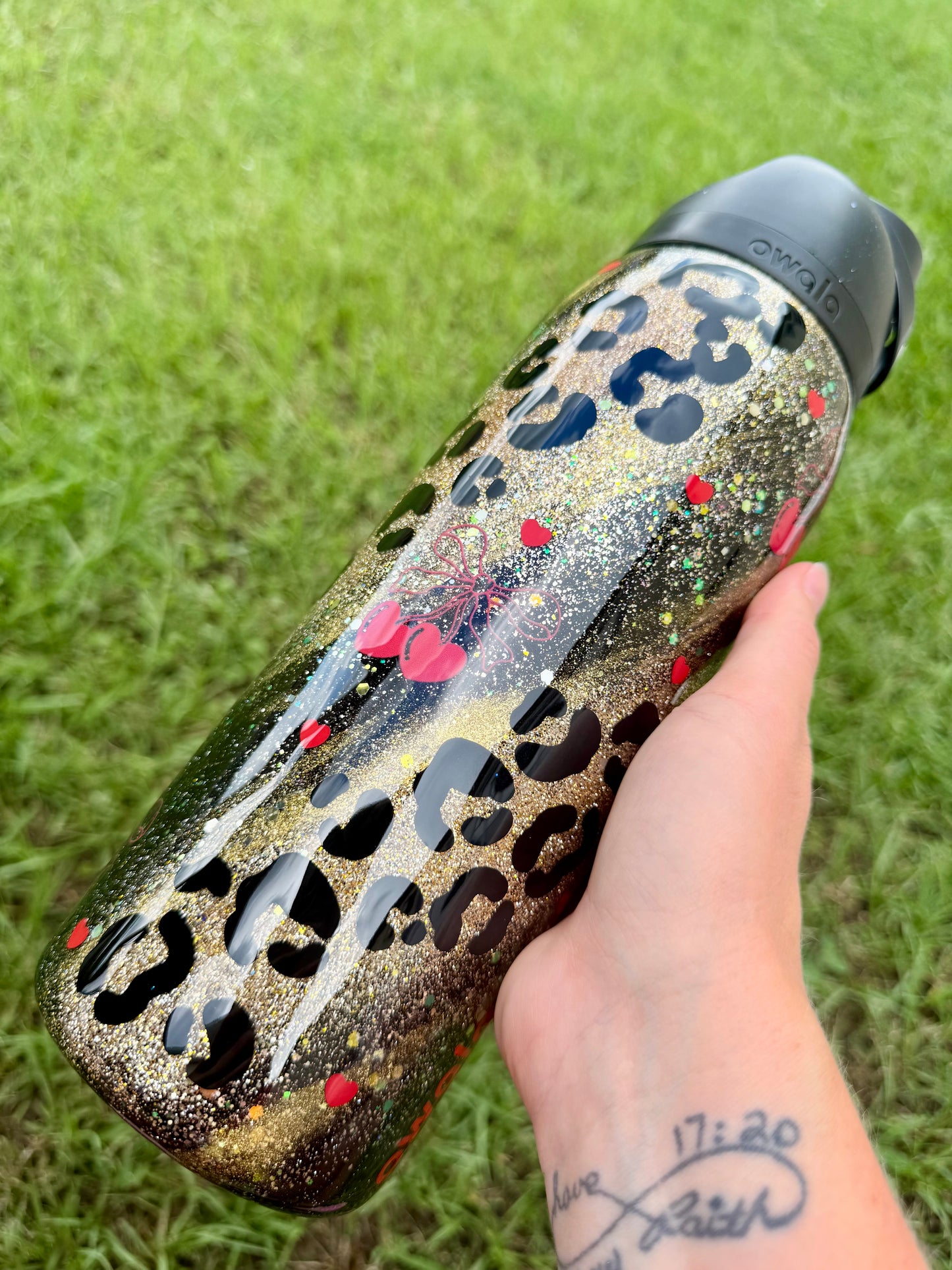 Black and Gold Cherry Glitter Tumbler