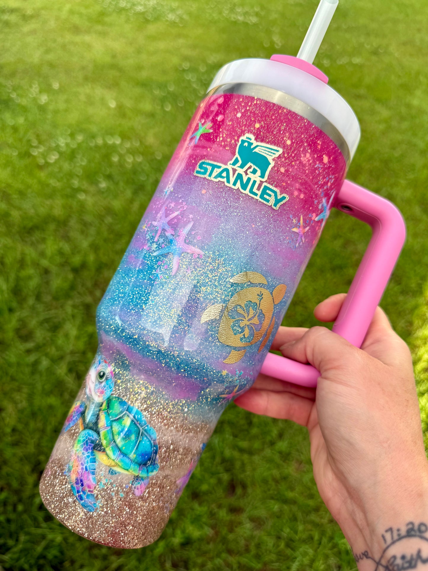 Sea Turtle Glitter Tumbler