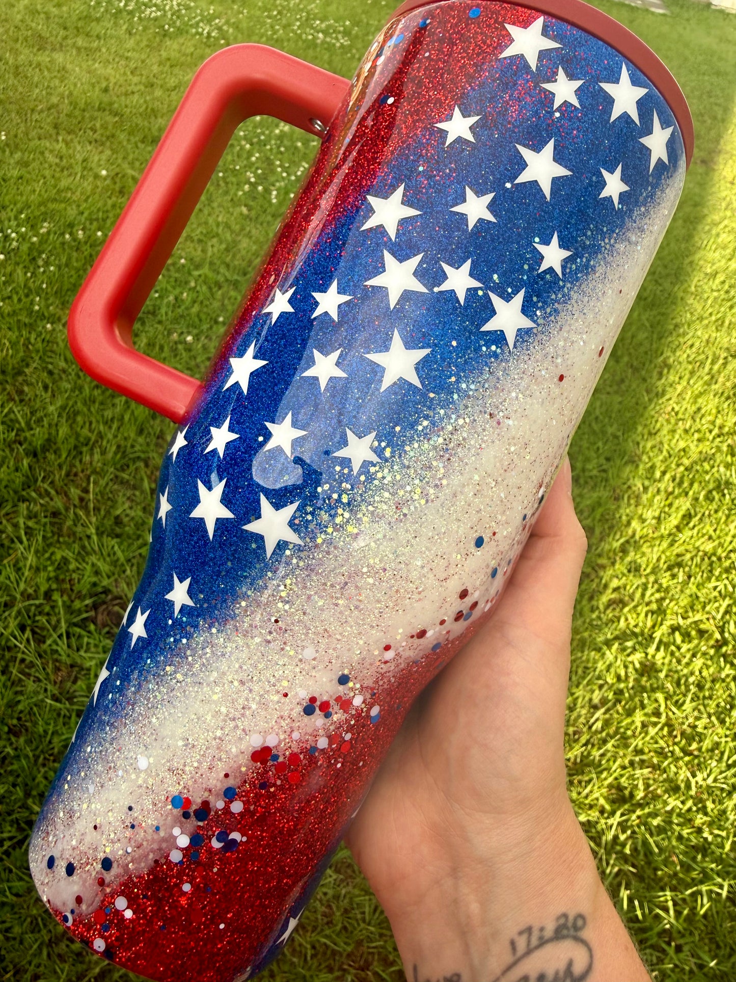 Patriotic Swirl Glitter Tumbler *made to order *
