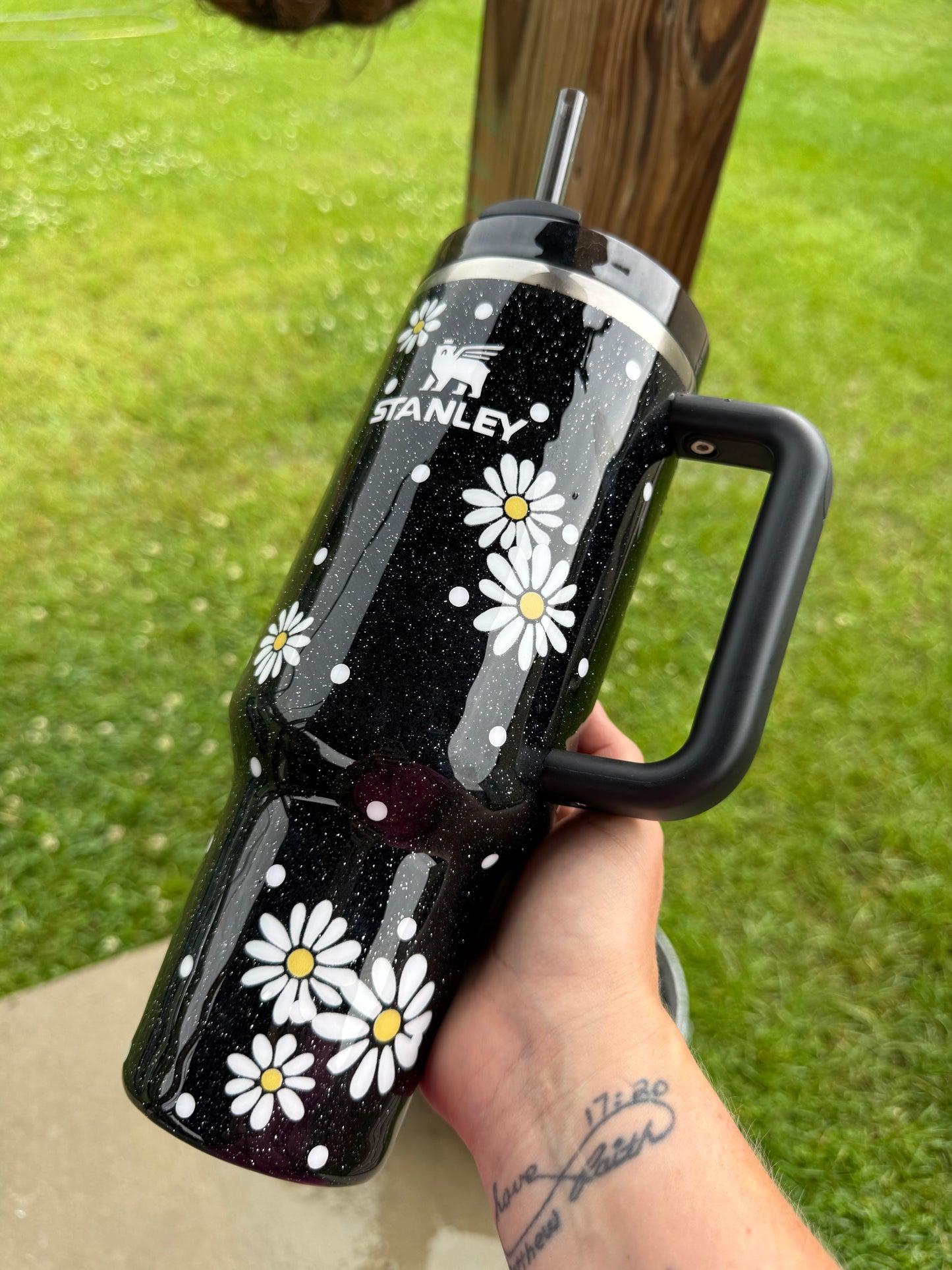 Daisy Polka Dot Glitter Tumbler