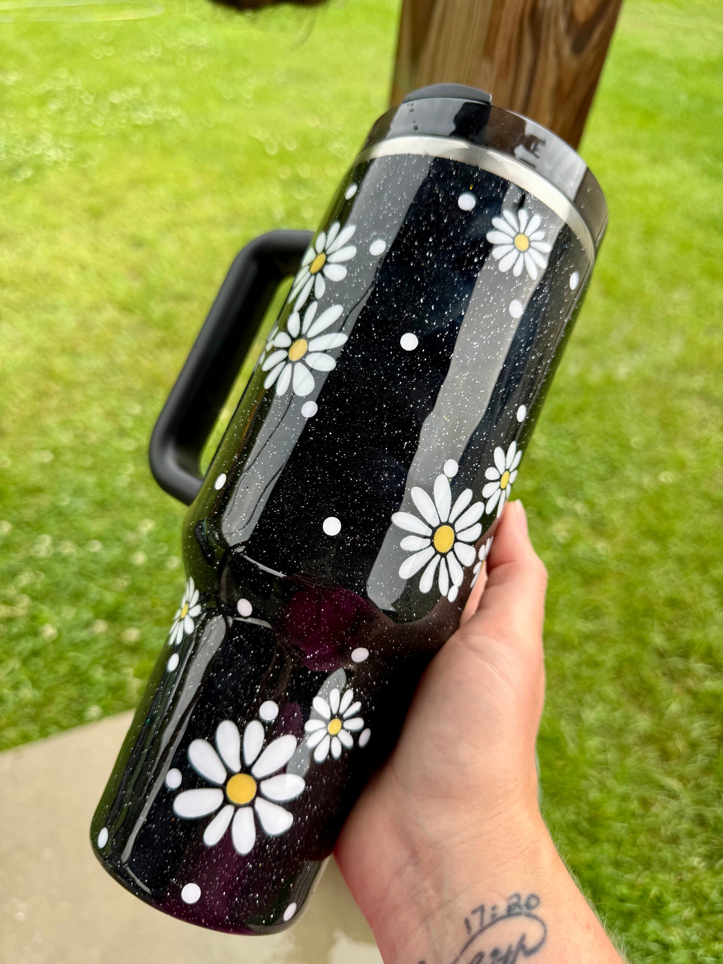 Daisy Polka Dot Glitter Tumbler