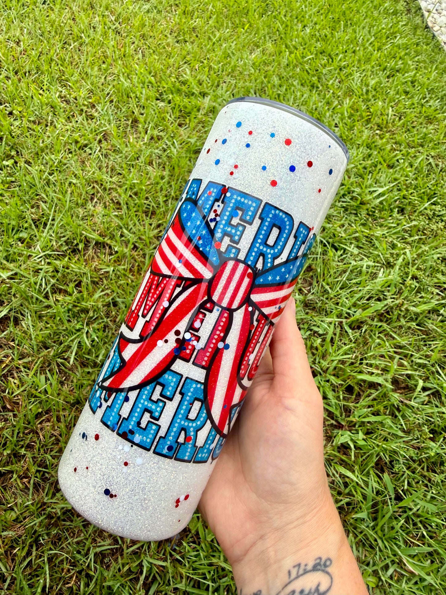 20oz Skinny America Swirl Quick Turnaround Time
