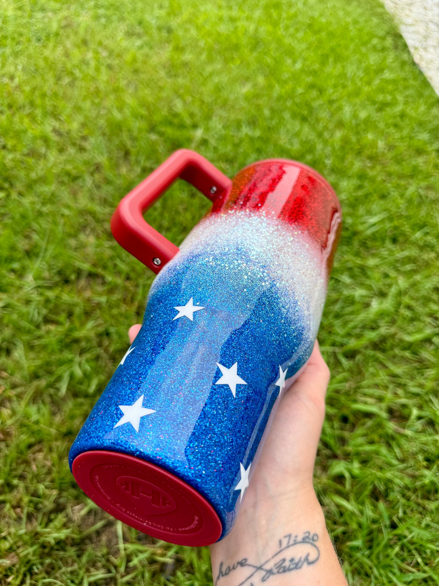 American Flag Patriotic Glitter Tumbler