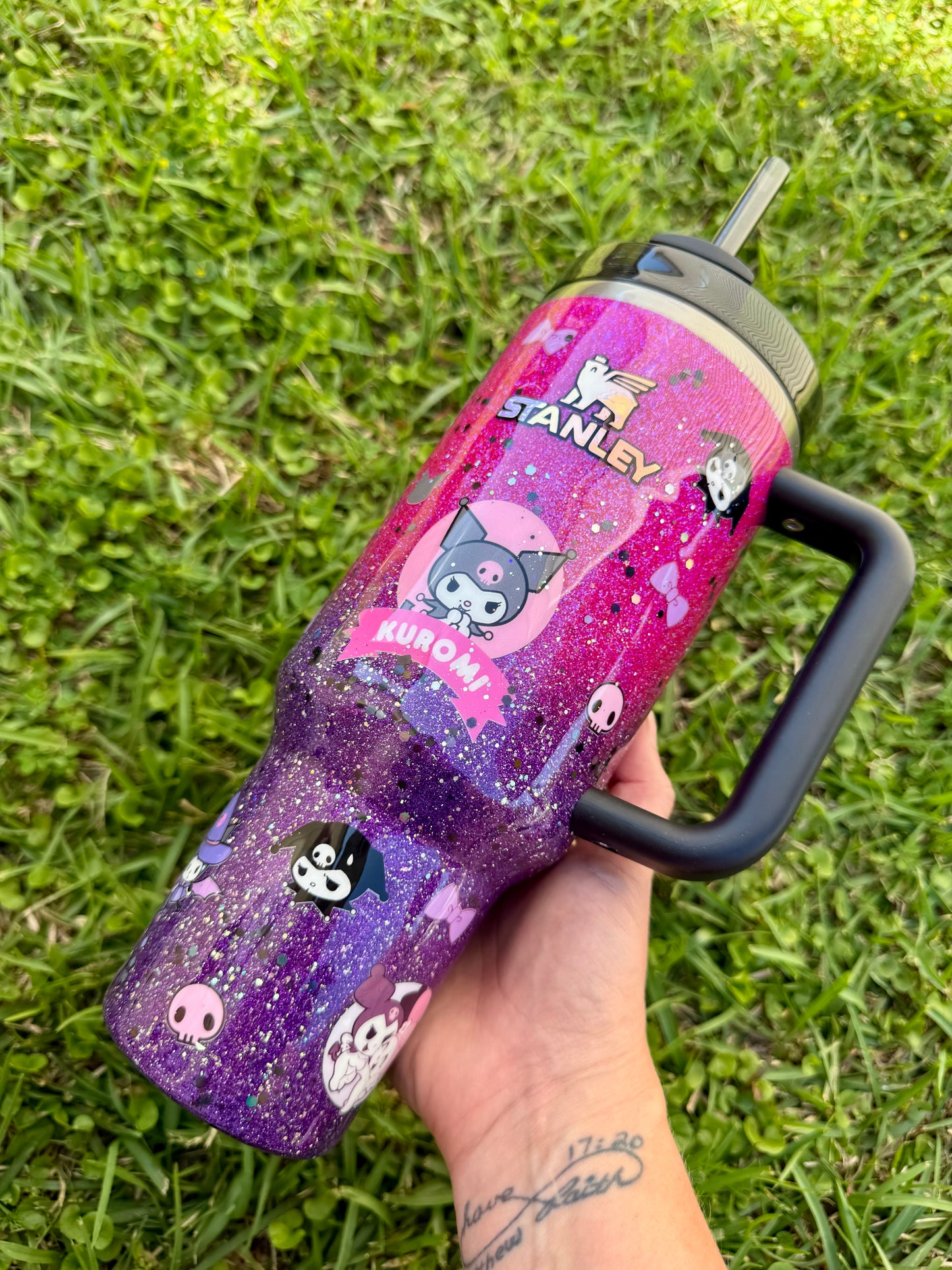 Kuromi Glitter Tumbler