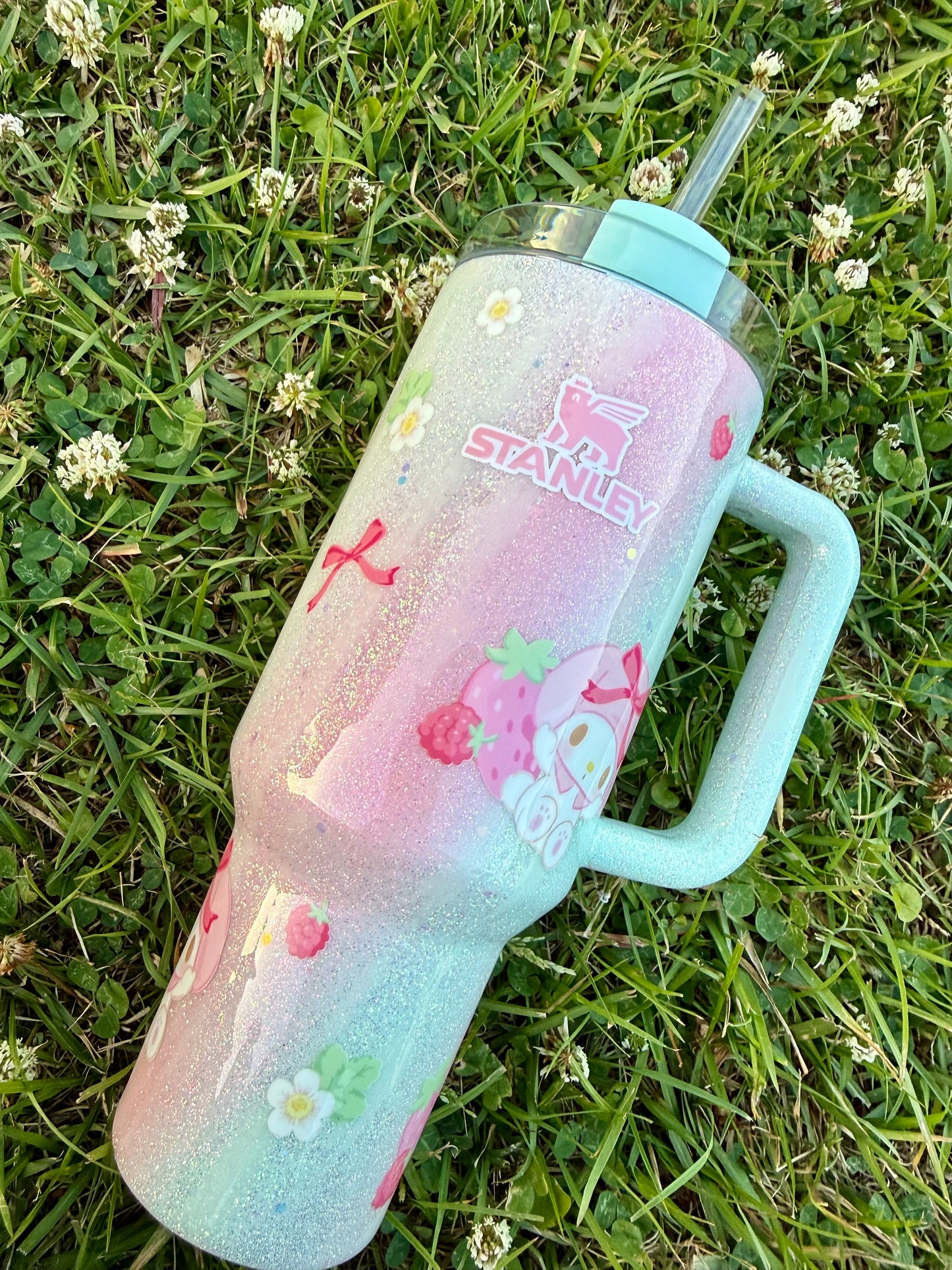 40oz my Melody Berries Glitter Tumbler