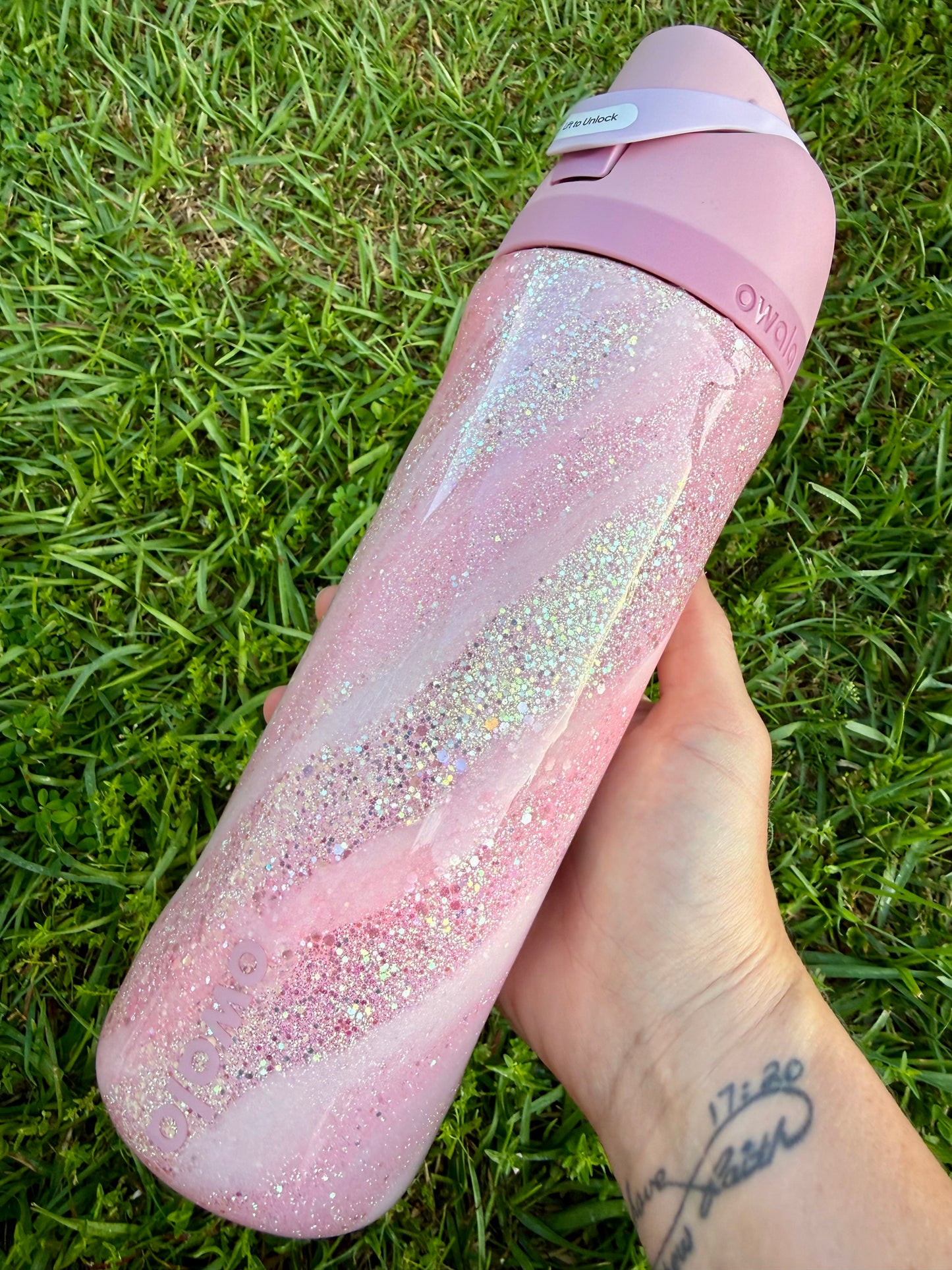 24oz Owala Pink Tumbler