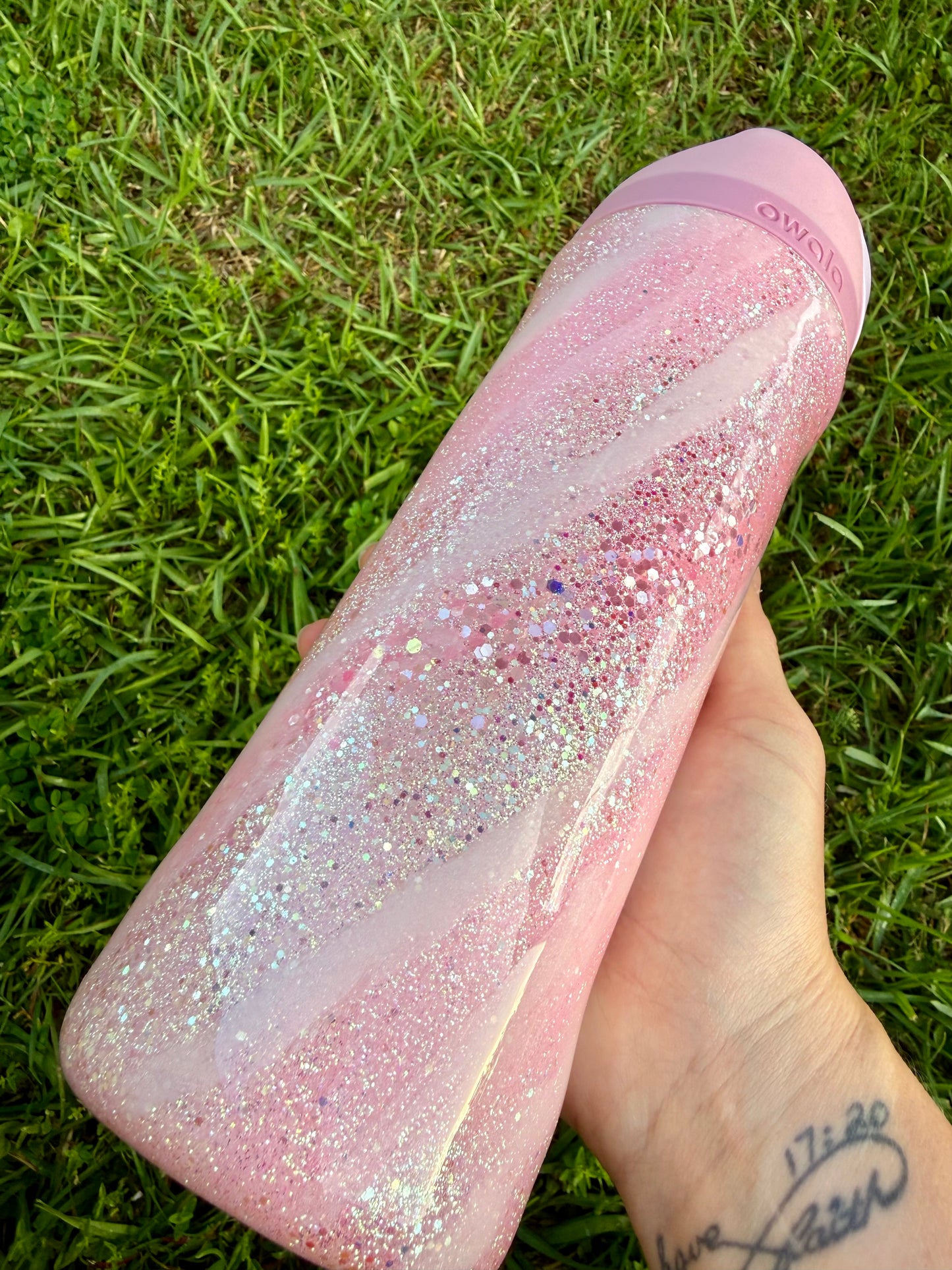 24oz Owala Pink Tumbler