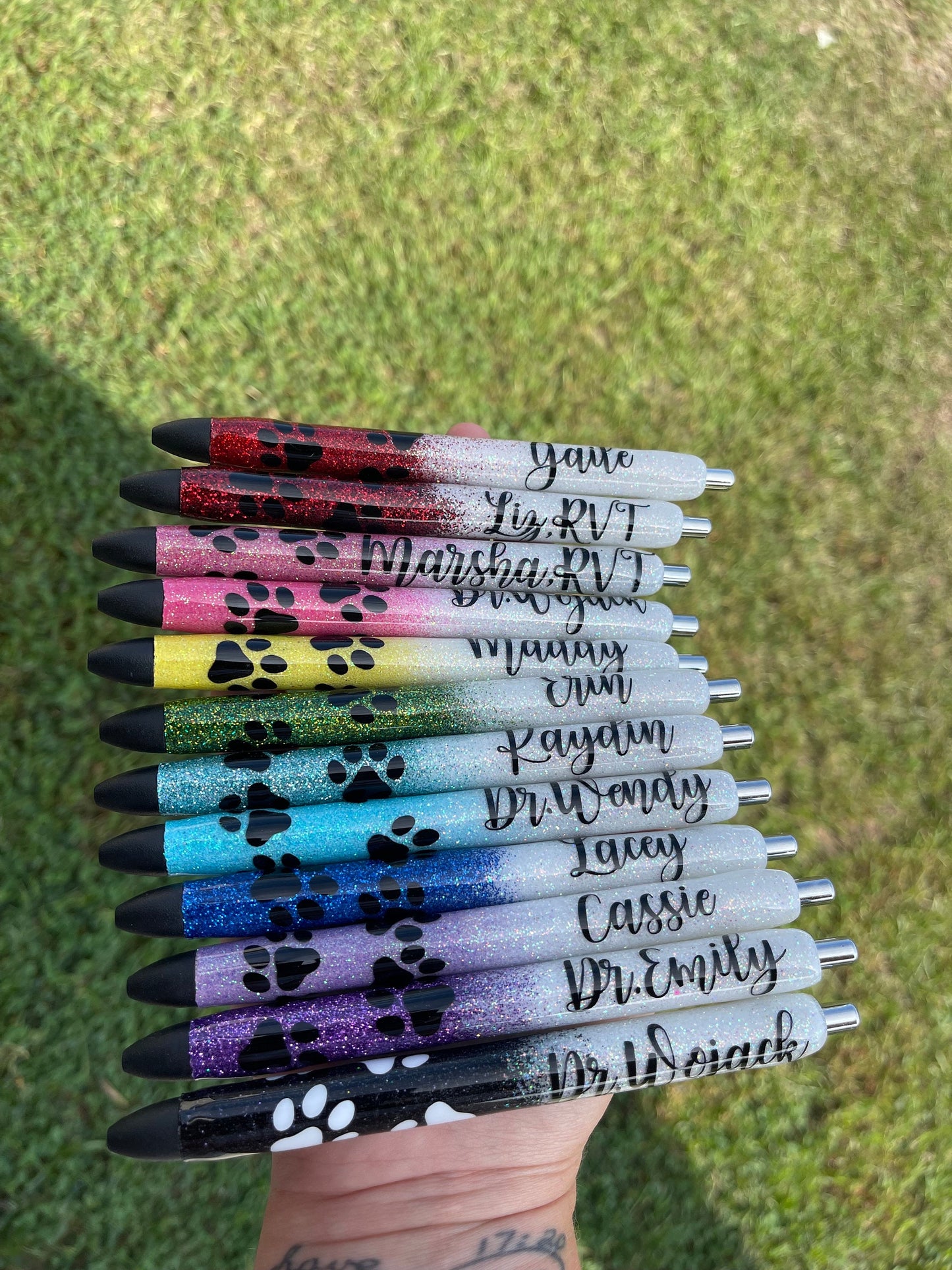 Personalized Paw Print Glitter Pen: Refillable Vet Tech Gift