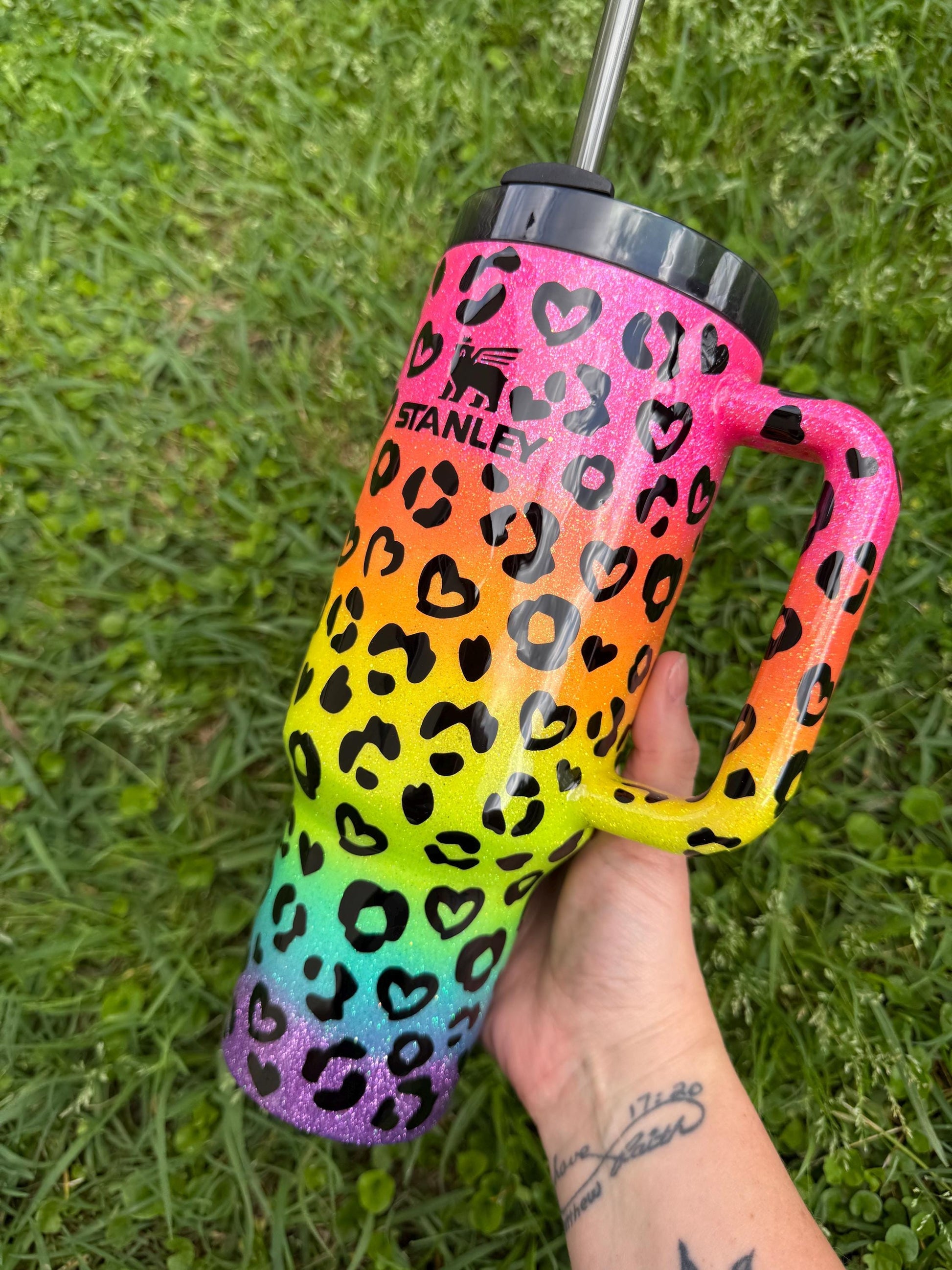 Rainbow Leopard Tumbler: Rainbow Leopard Glitter, Personalized