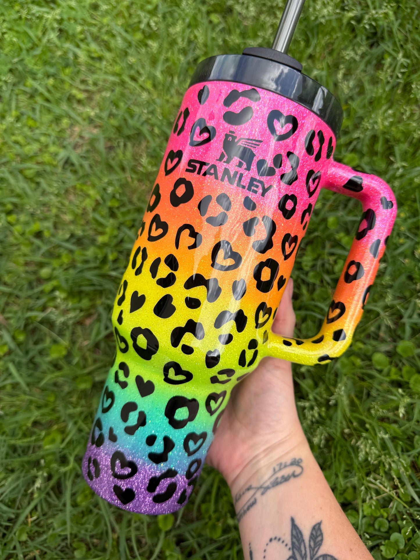 Rainbow Leopard Tumbler: Rainbow Leopard Glitter, Personalized