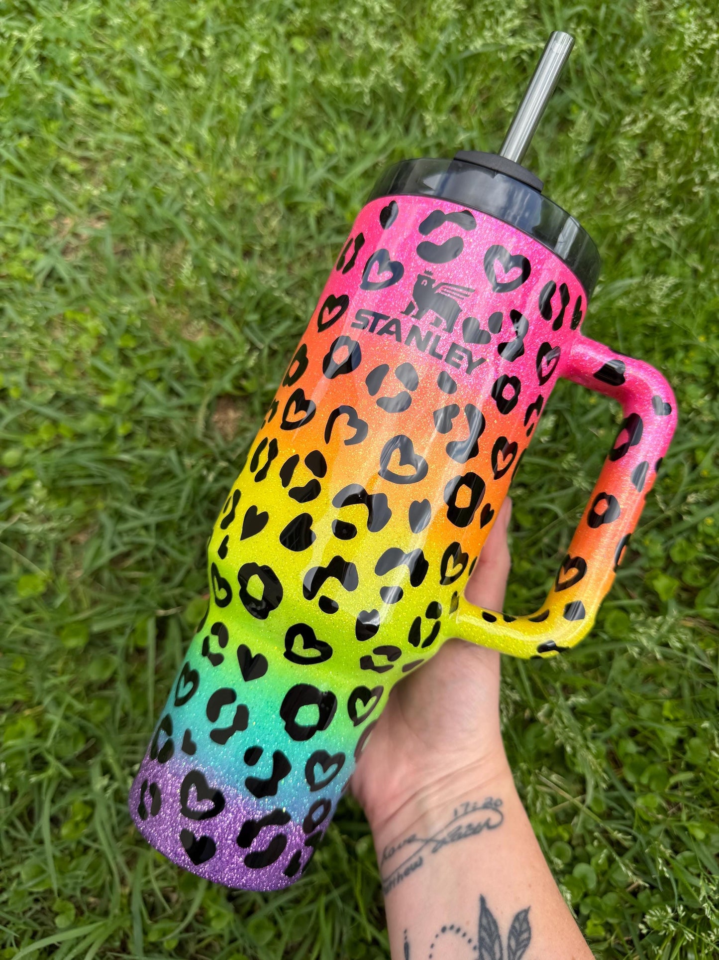 Rainbow Leopard Tumbler: Rainbow Leopard Glitter, Personalized