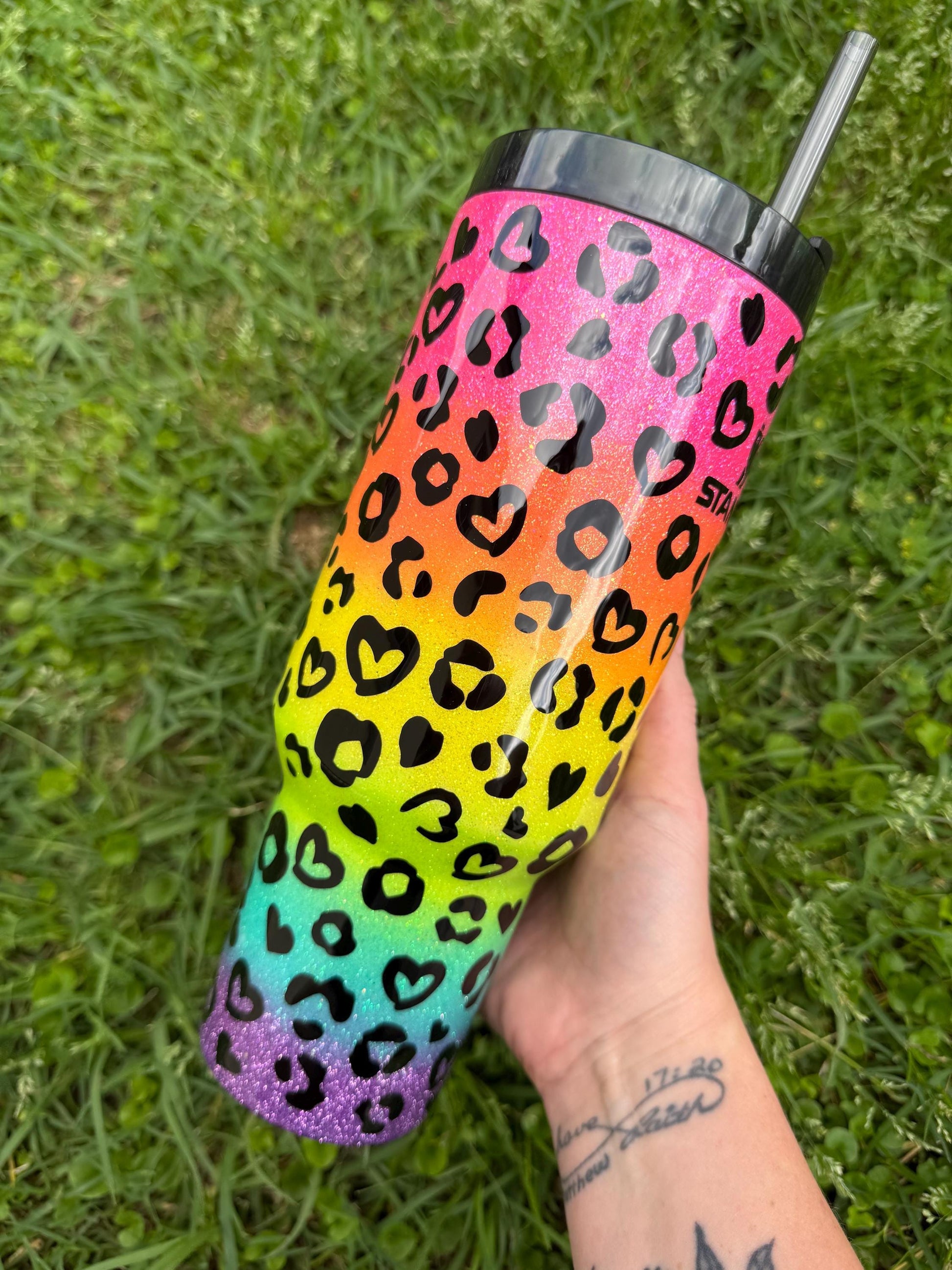 Rainbow Leopard Tumbler: Rainbow Leopard Glitter, Personalized