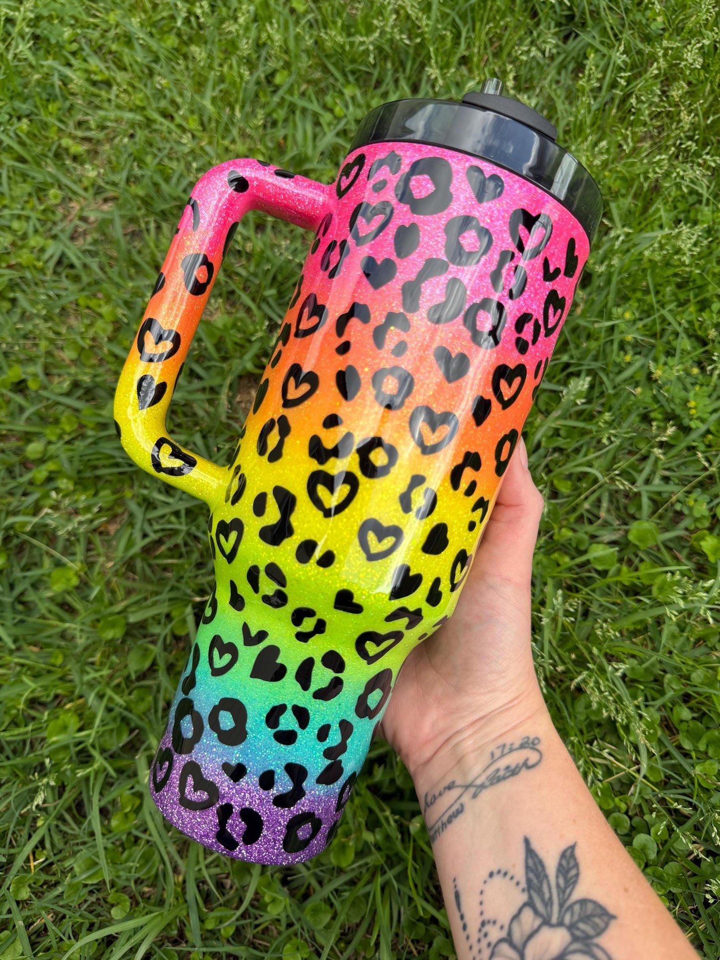 Rainbow Leopard Tumbler: Rainbow Leopard Glitter, Personalized