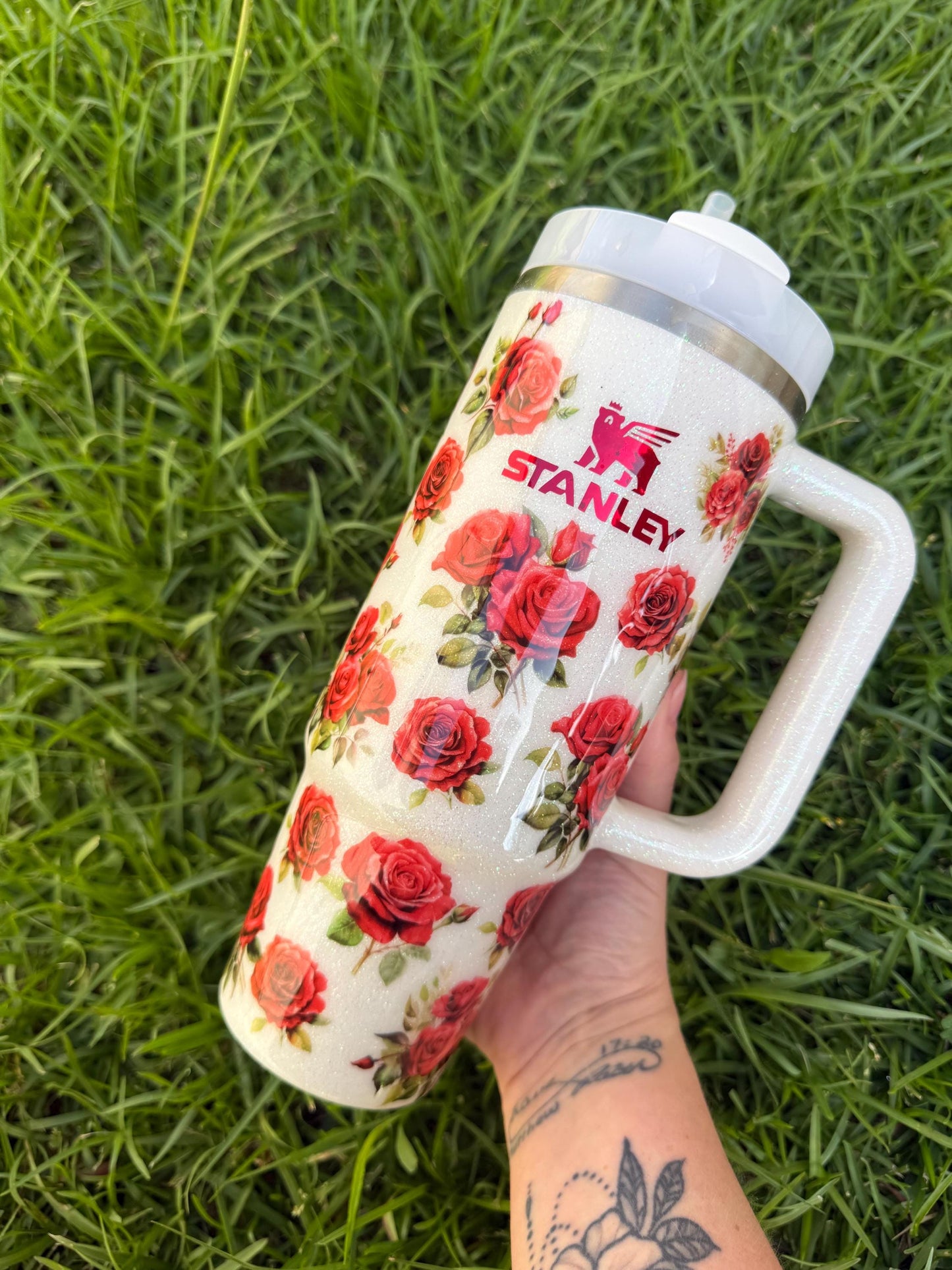 Custom Red Rose Stanley Tumbler 40oz: Personalized Floral Glitter Hydrojug
