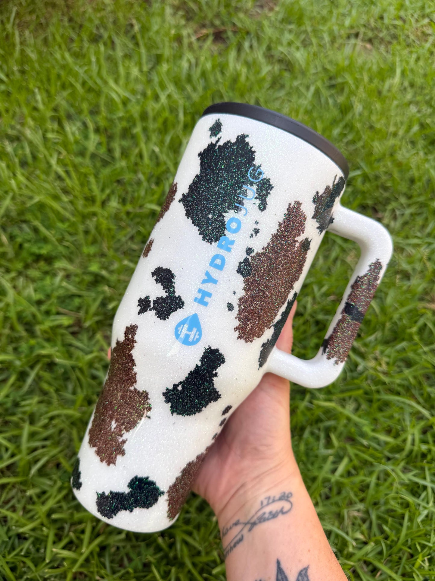 Glitter Cow Print Tumbler: Customized Western Style