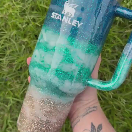 Blue Beach Waves Stanley Tumbler 40oz: Personalized Summer Cup